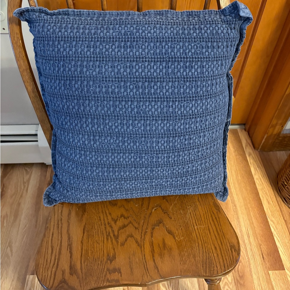 Set of 3 Elegant Navy Textured Accent Pillows 17” square